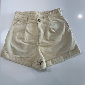 🍁 Hello Fall 🍁 Pleated Corduroy Cuffed Shorts in Oatmeal by Wishlist. Size S
